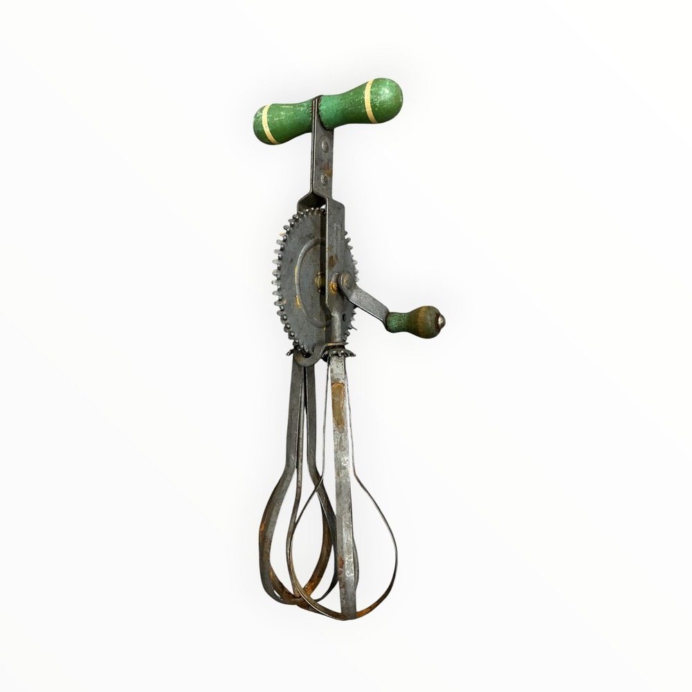 Vintage 1930s A&J Egg Beater Super Center Drive Bronze Bearing Green Wood Handle
